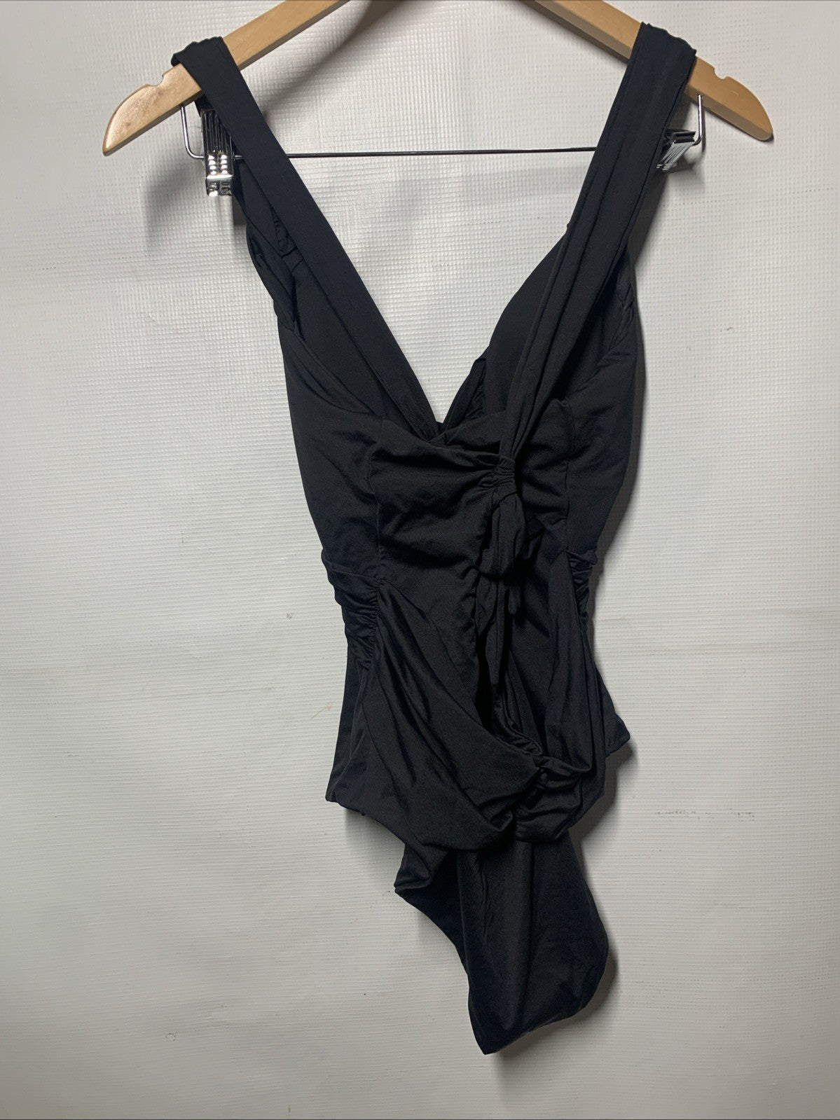 BECCA Women's Twist One Piece Swimsuit Plunge Neck Tie Back Black Size Large