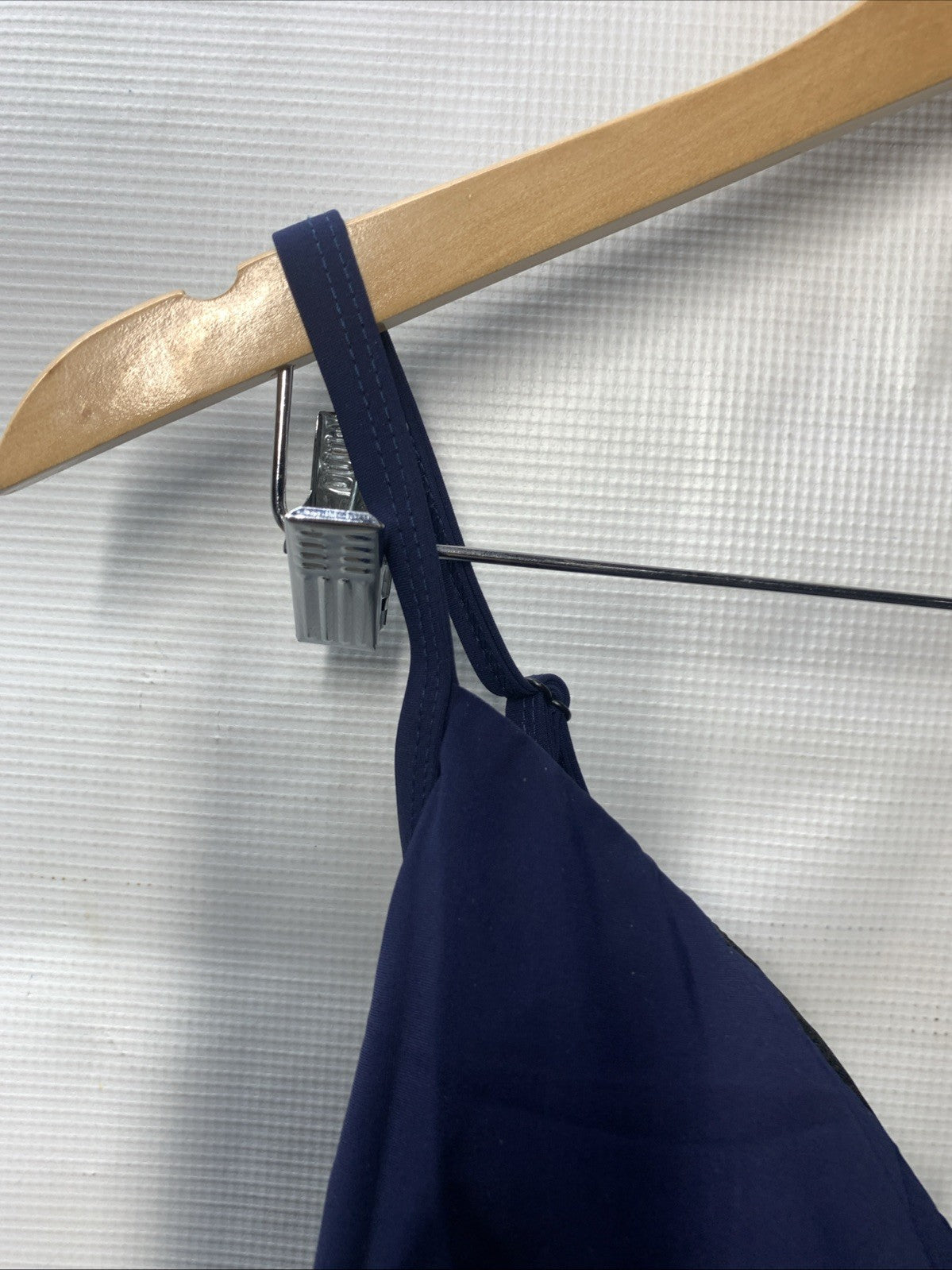 Profile by Gottex Tutti Frutti V Neck One Piece Swimsuit Navy Swimwear Size 6