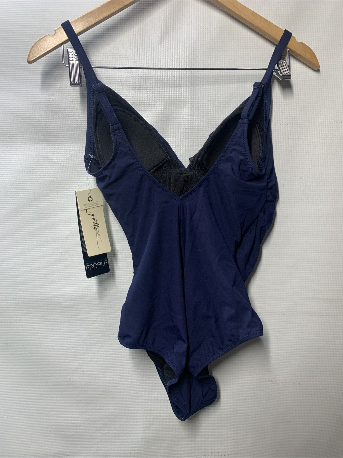 Profile by Gottex Tutti Frutti V Neck One Piece Swimsuit Navy Swimwear Size 6