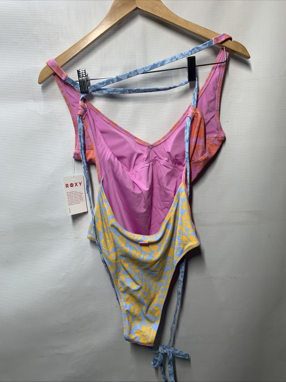 ROXY Tapestry Patchwork Wrap Tie Plunge One Piece Swimsuit Size Medium Swimwear