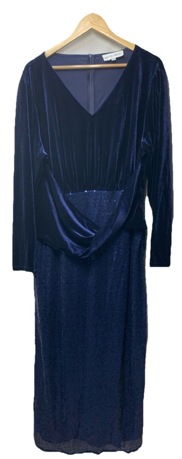 Hanna Nikole Women's Plus Size Velvet Side Slit Sequin Dress V Neck - Size 20W