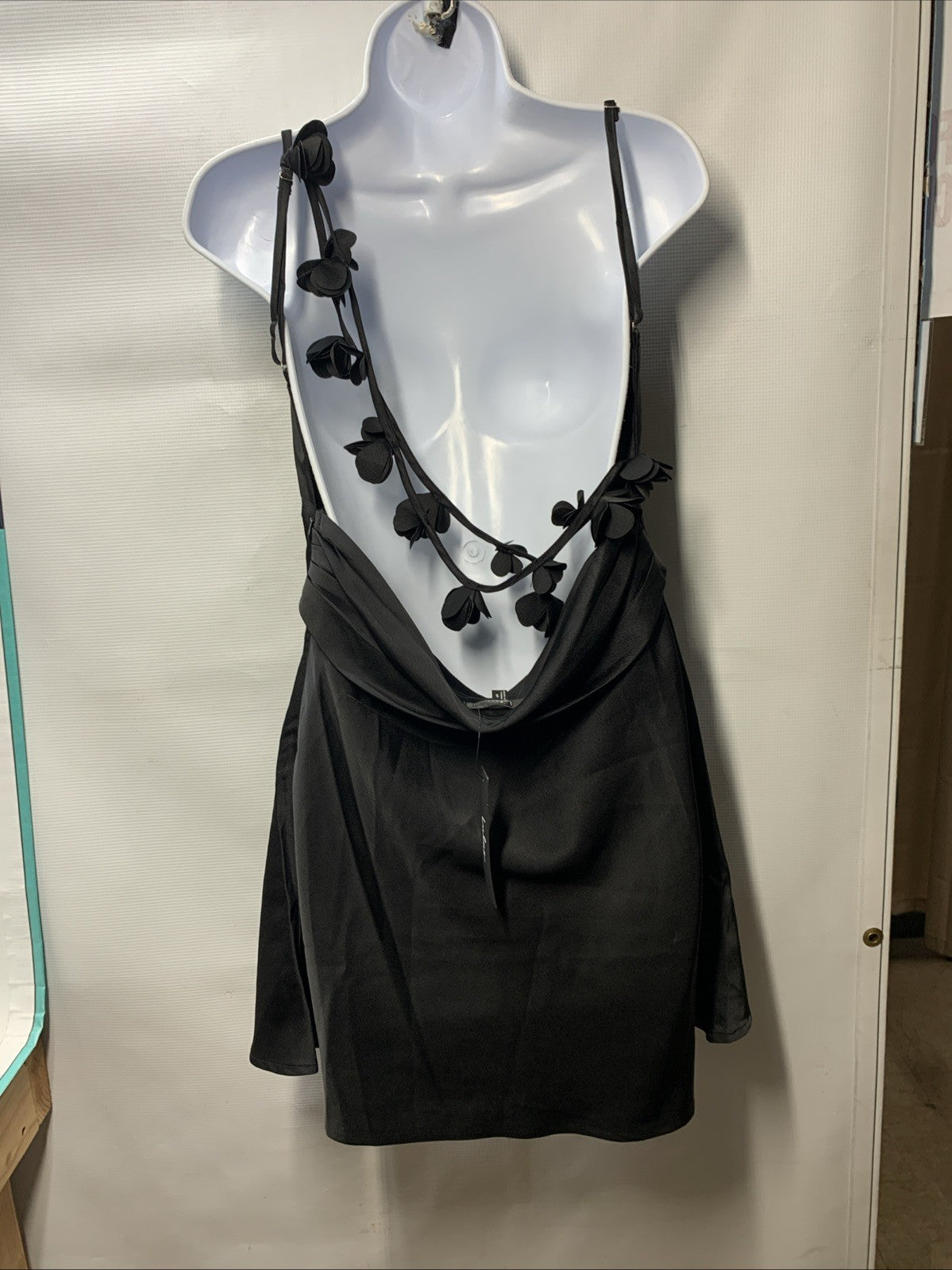 Lulus Women's Pandora Flower Back Mini Evening Dress Sleeveless Black Size Small
