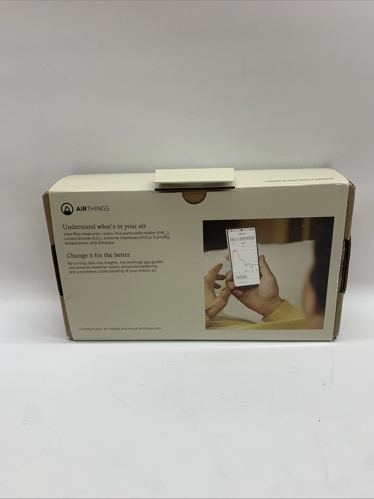 Airthings 2960 View Plus - Battery Powered Radon & Air Quality Monitor PM CO2