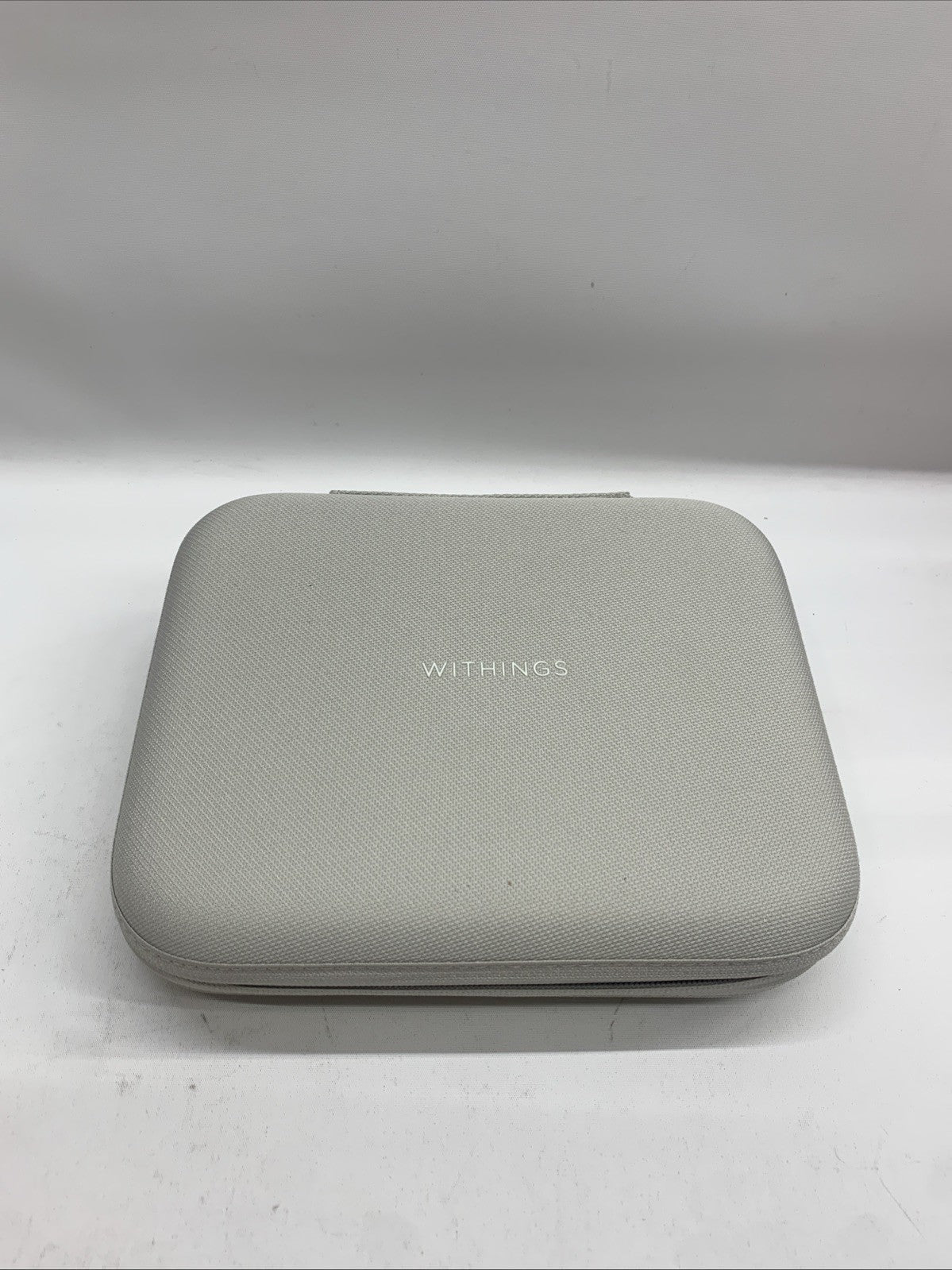Withings BPM Vision Smart Arm Blood Pressure Monitor Easy-to-use Battery Powered