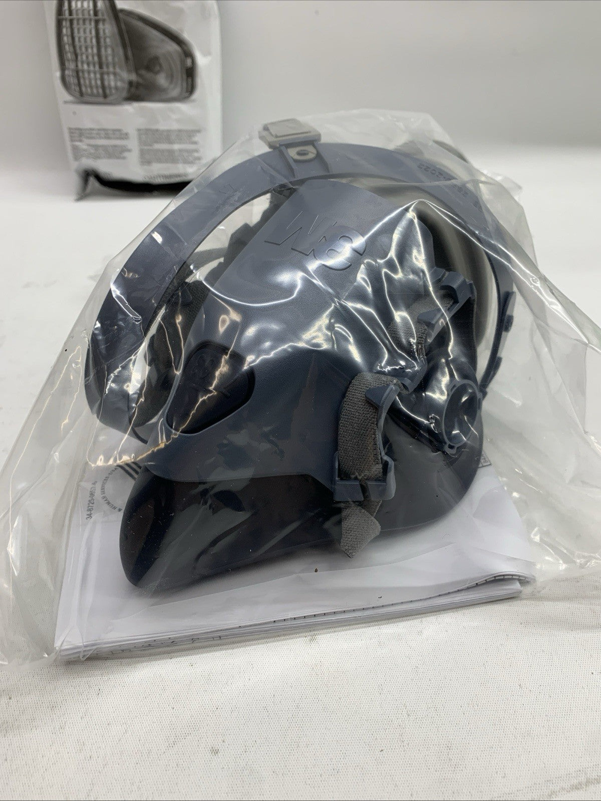 3M Professional 7513P1-DC Advanced Comfort Reusable Respirator OV P95 Large