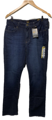 Lee Women's Legendary Regular Fit Straight Leg Jeans Long Pants 12 with Pockets