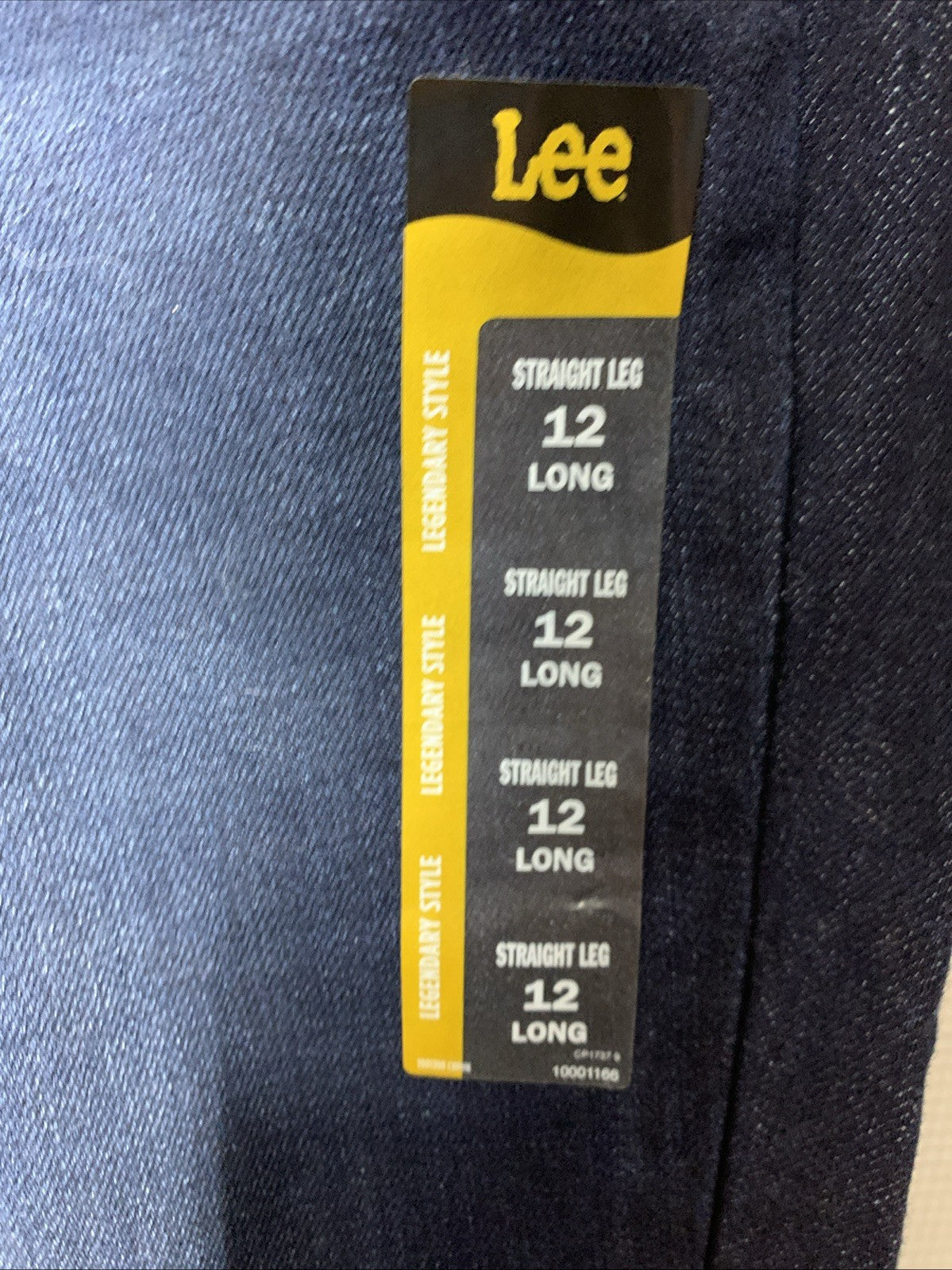 Lee Women's Legendary Regular Fit Straight Leg Jeans Long Pants 12 with Pockets