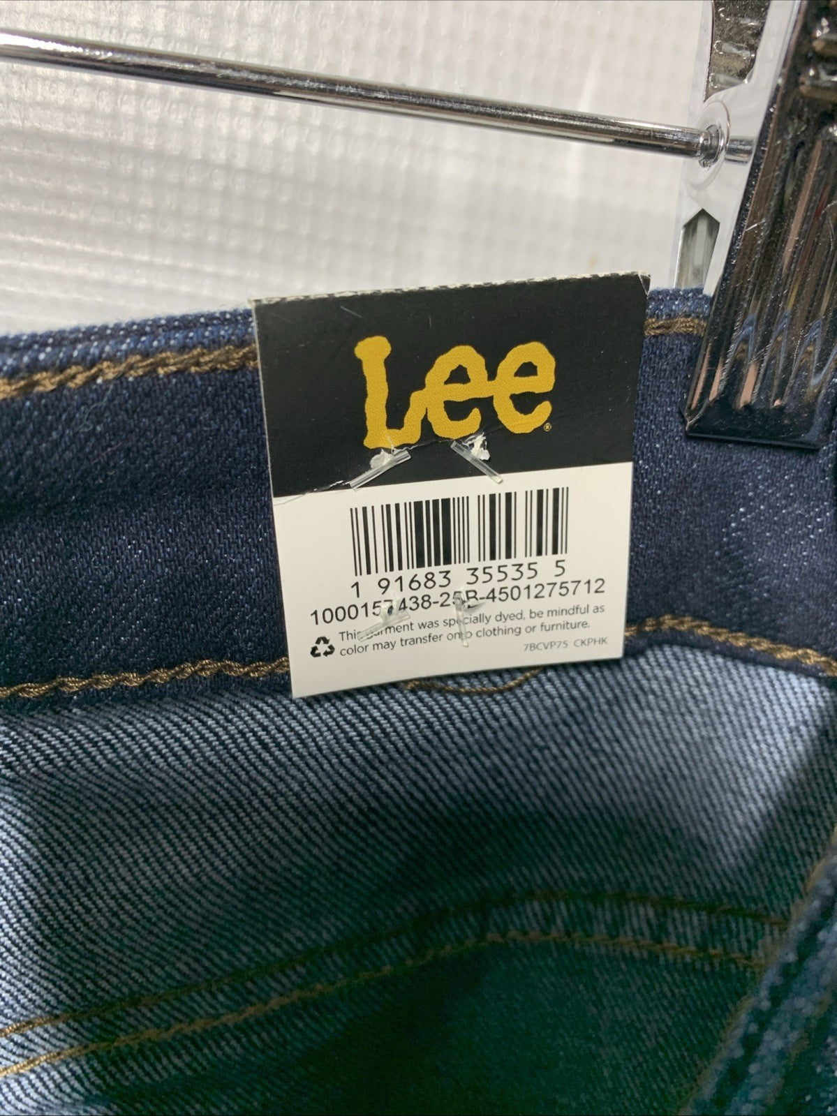 Lee Women's Legendary Regular Fit Straight Leg Jeans Long Pants 12 with Pockets