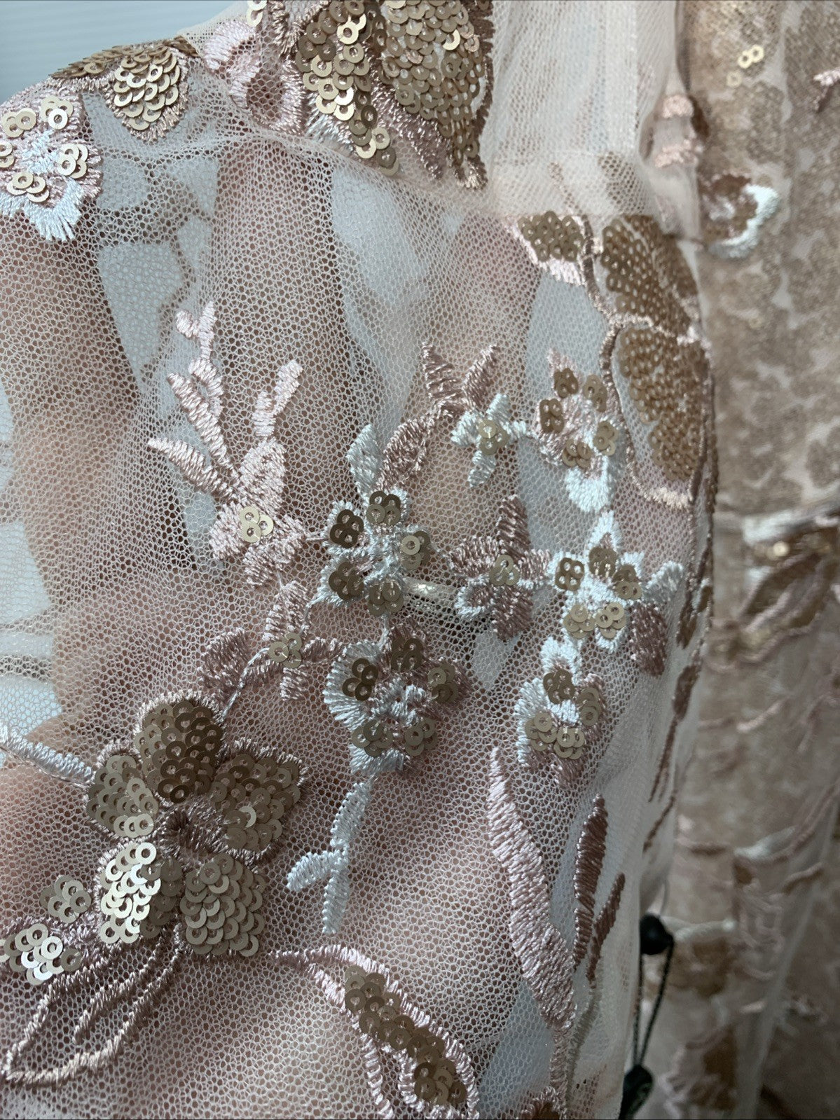 Adrianna Papell Blush Dress Floral Embroidered Bell Sleeve Wedding Formal Size 8