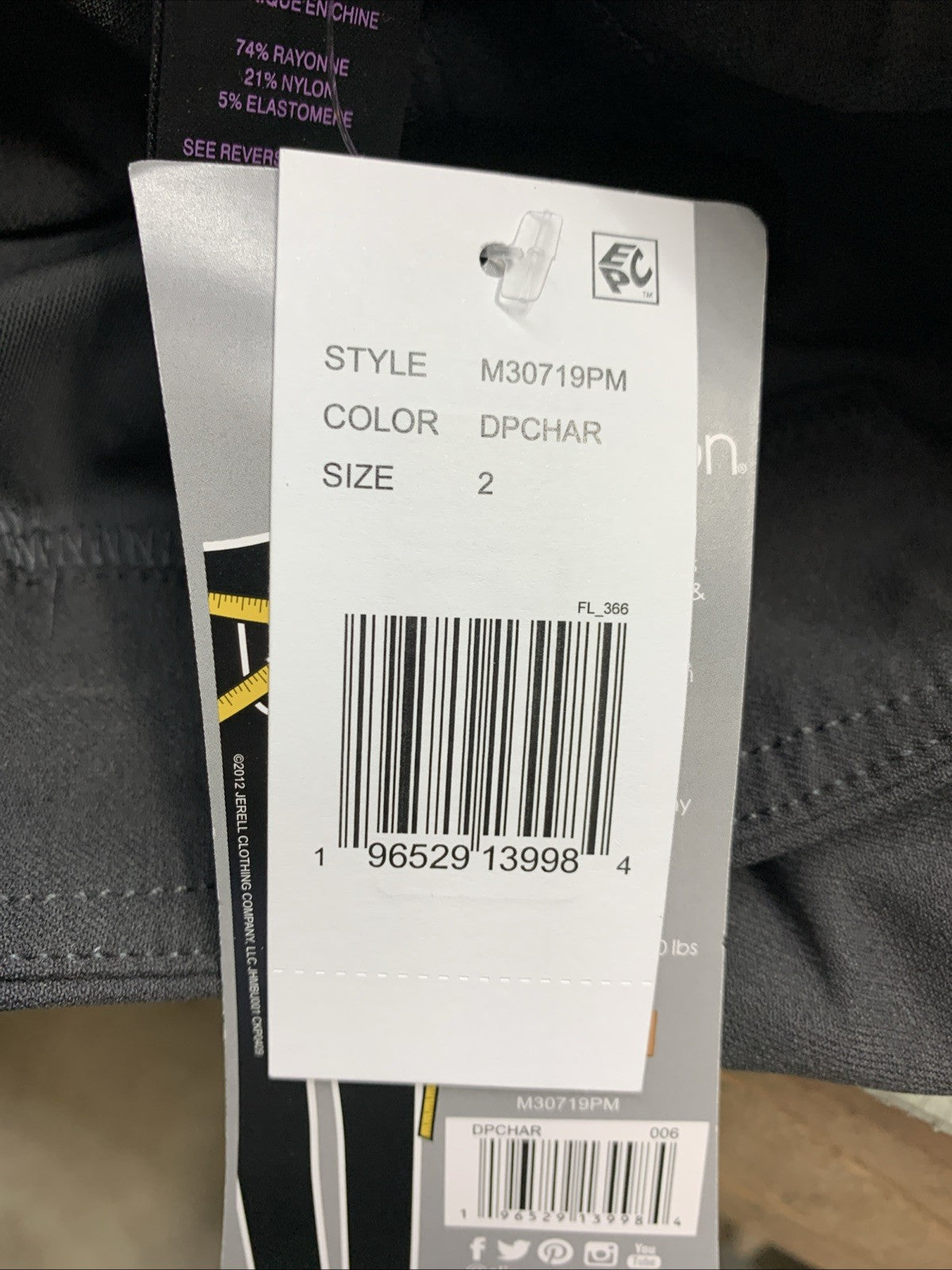 SLIM-SATION Women's Misses Ankle Long Pant Pull-on Pockets Size 2 Black M30719PM