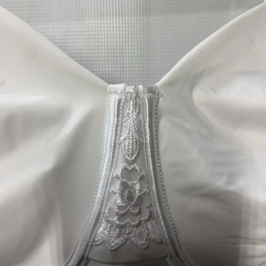 Vanity Fair 76080 Women's Beauty Back Smoothing Underwire Size 36H Star White