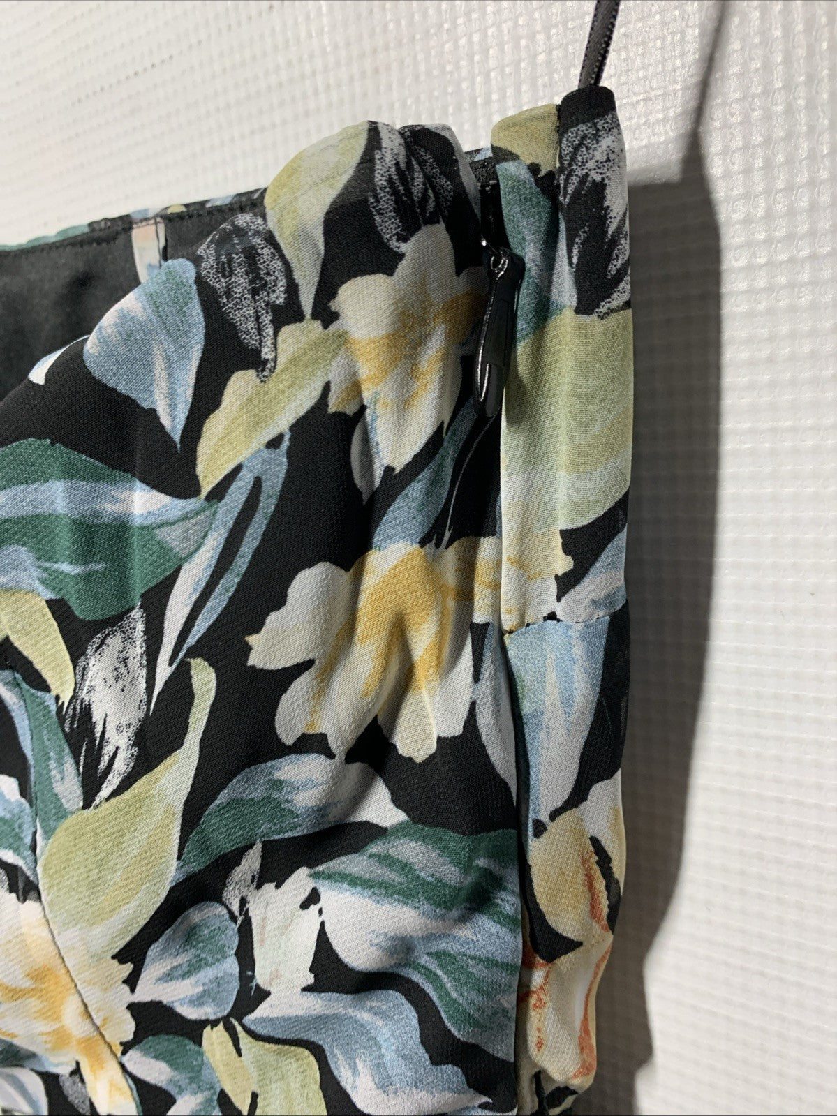 Petal & Pup Amren One Shoulder Tiered Floral Midi Dress Cocktail Party Size 4