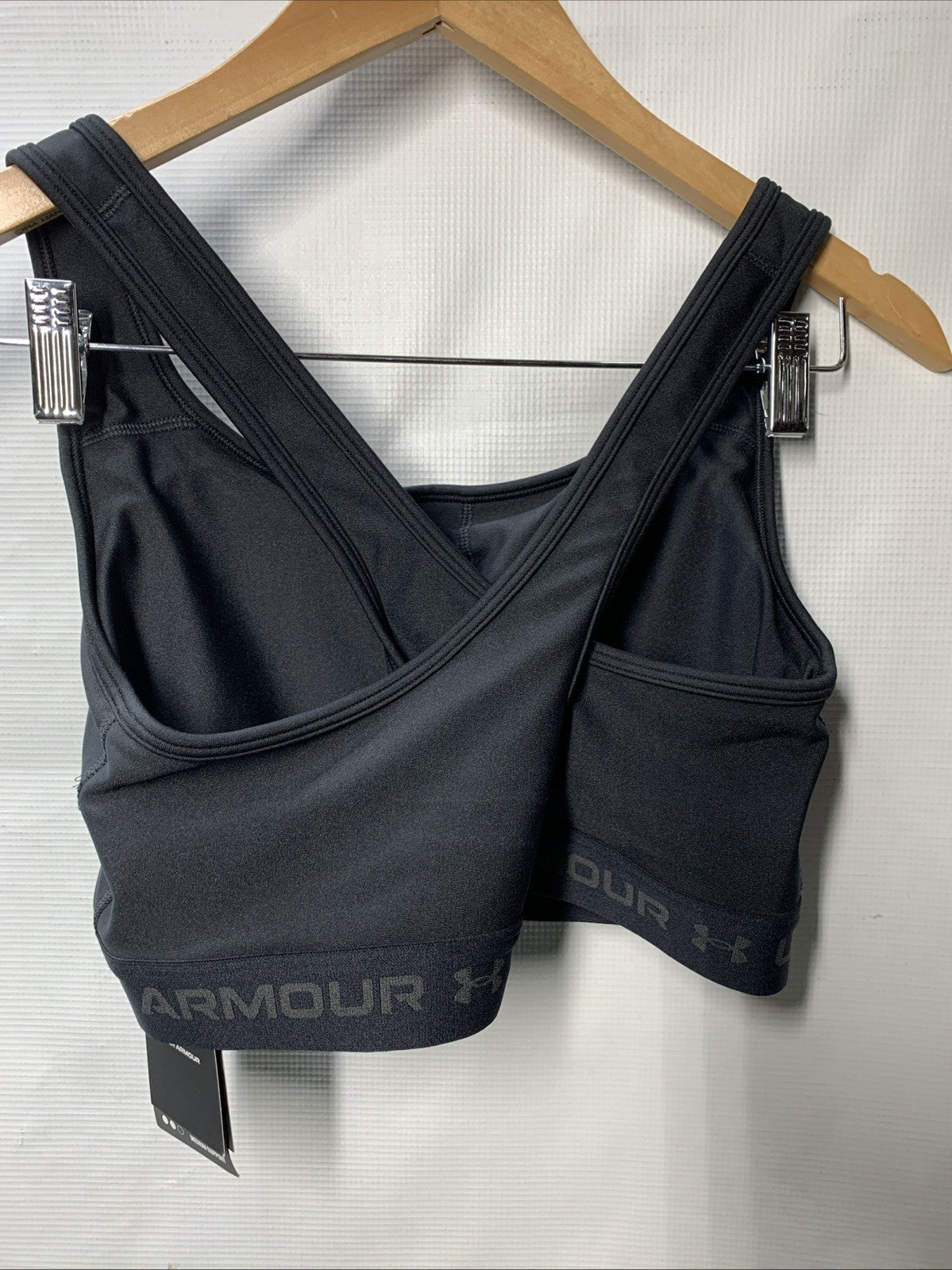 Under Armour Women's Plus Size Crossback Mid Impact Sports Bra Black Size 1X