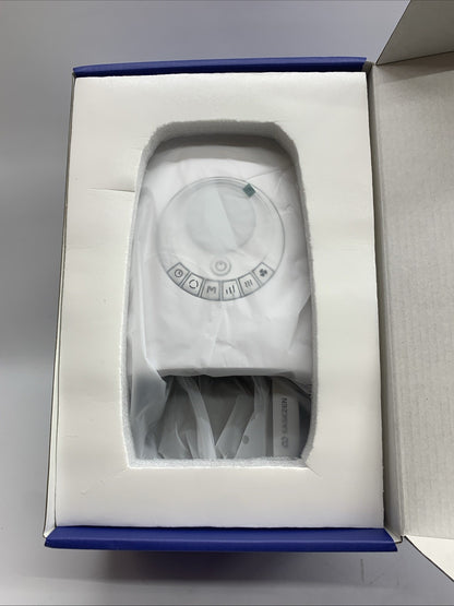 EaseZen Hand Massager Heat Compression Arthritis Carpal Tunnel Circulation White