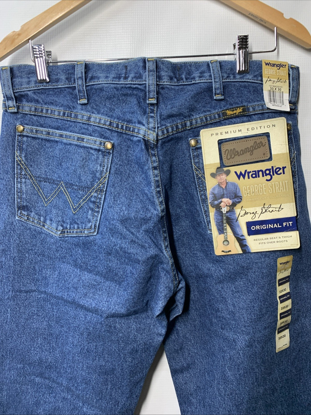 George Strait by Wrangler Men’s Cowboy Cut Original Fit Jeans Long Pants 33x30