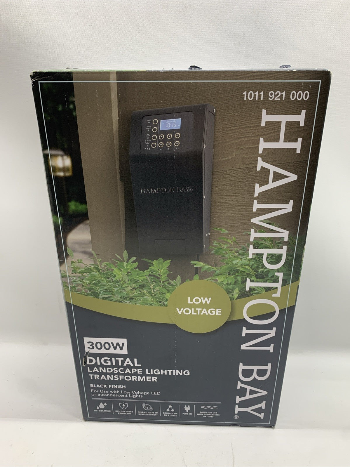 Hampton Bay ER-300-1215-AL 300W Low Voltage Digital Landscape Lighting Transform