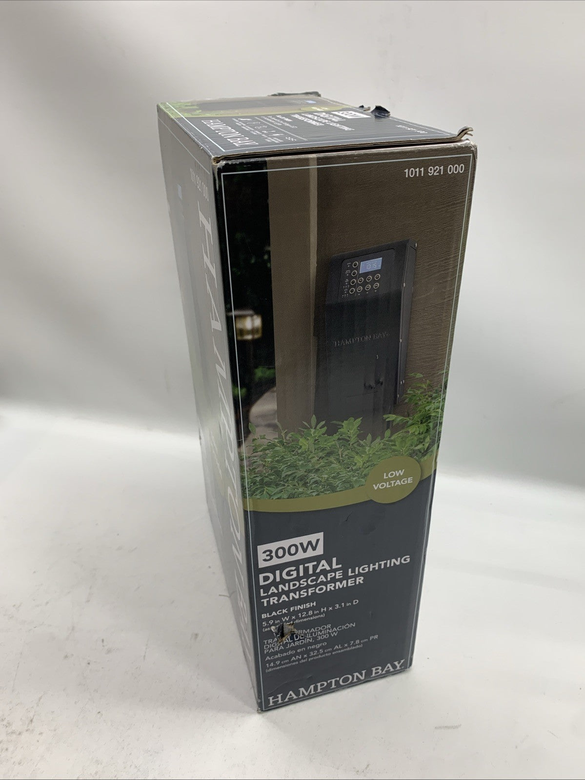 Hampton Bay ER-300-1215-AL 300W Low Voltage Digital Landscape Lighting Transform