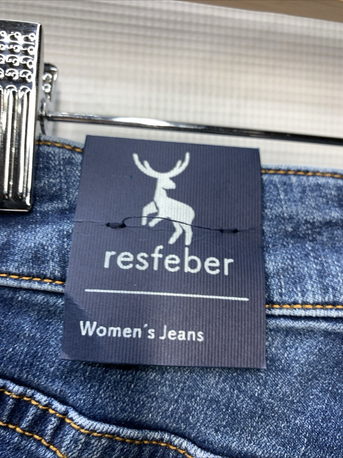 Resfeber Women's Ripped Boyfriend Jeans Stretch Skinny Jean Size 4 Long Pants