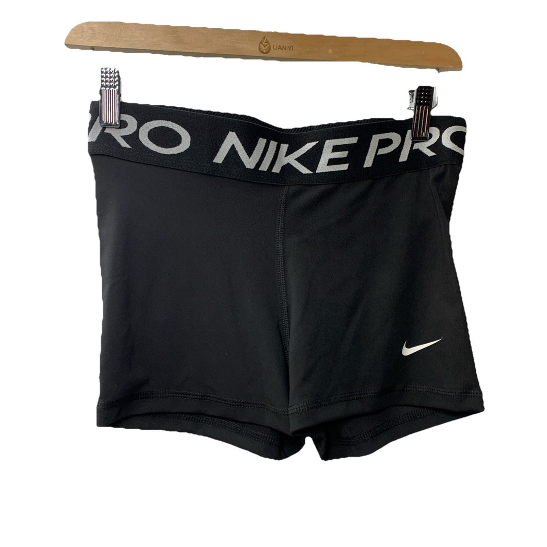 Nike Women's Pro 3" Tight Fit Training Shorts Mid Rise CZ9857-010 Size M Black