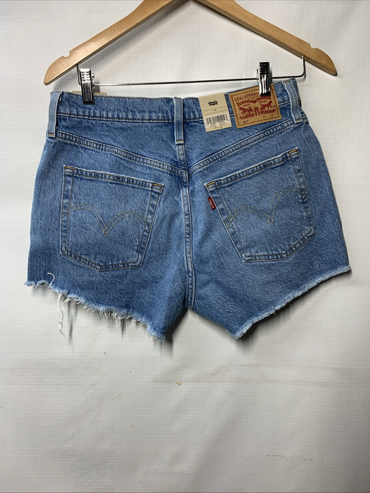 Levi's Women's 501 High Rise Denim Shorts Distressed Size 29 Casual Style