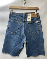 Levi Strauss High-Rise 9” Shorts Relaxed Fit Vintage Size 4/27W Blue Denim