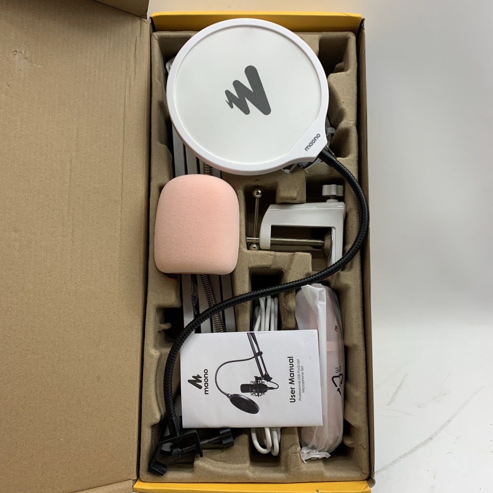 Maono AUA04 Condenser Microphone Kit Set Maono Podcast Gaming Singing White/Rose