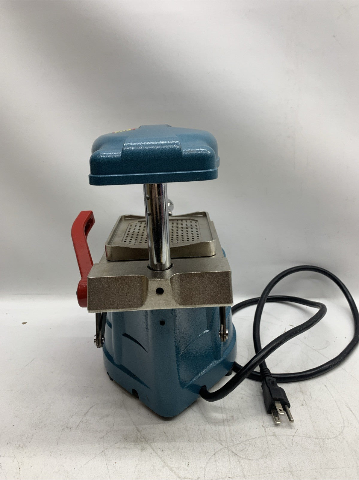 Quick and Easy Portable Laboratory Dental Vacuum Forming/Molding Machine - USED