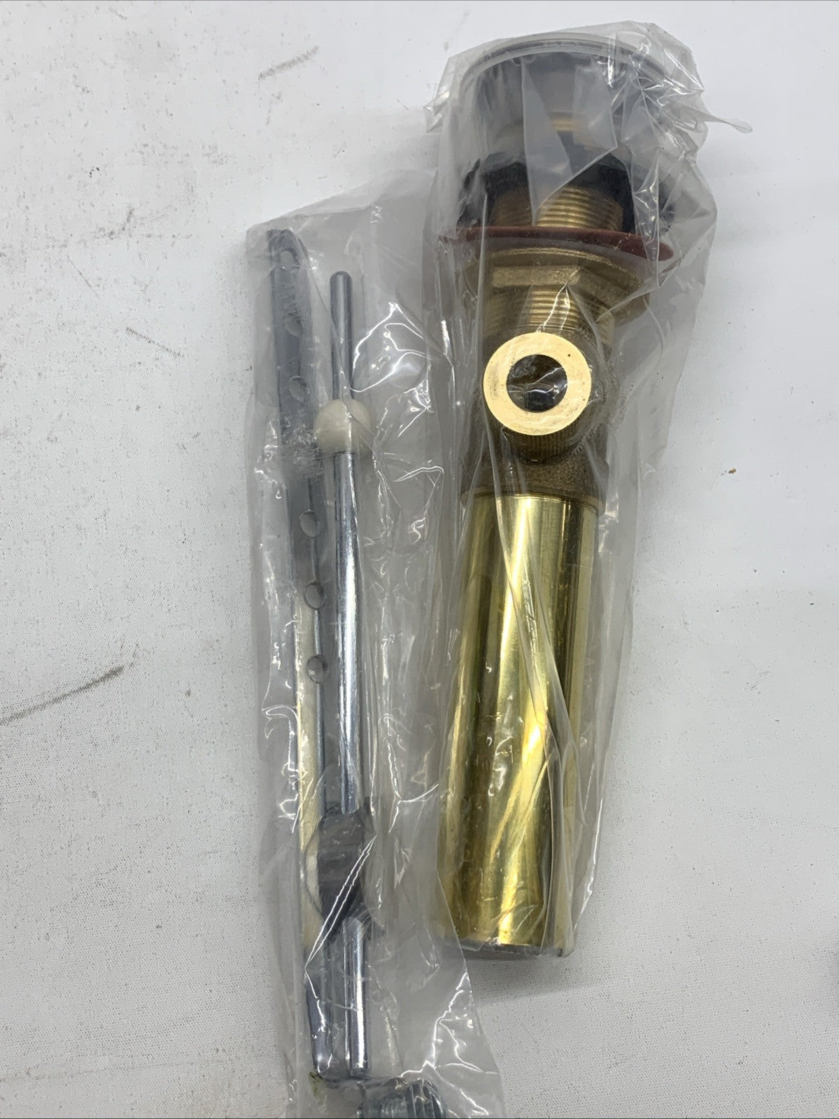 Kingston Brass KS1161 Heritage Lavatory Faucet with Metal Cross Handle Polished