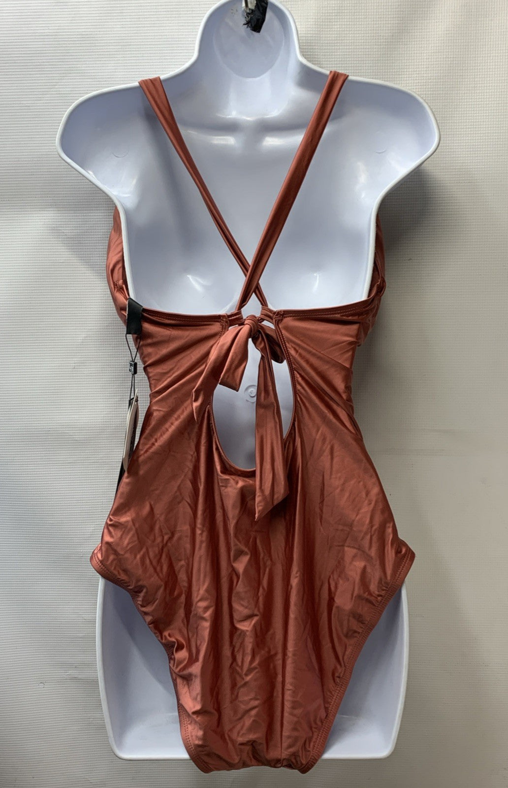 La Blanca Women One Piece Swimsuit High Neck Keyhole Island Goddess Size 16