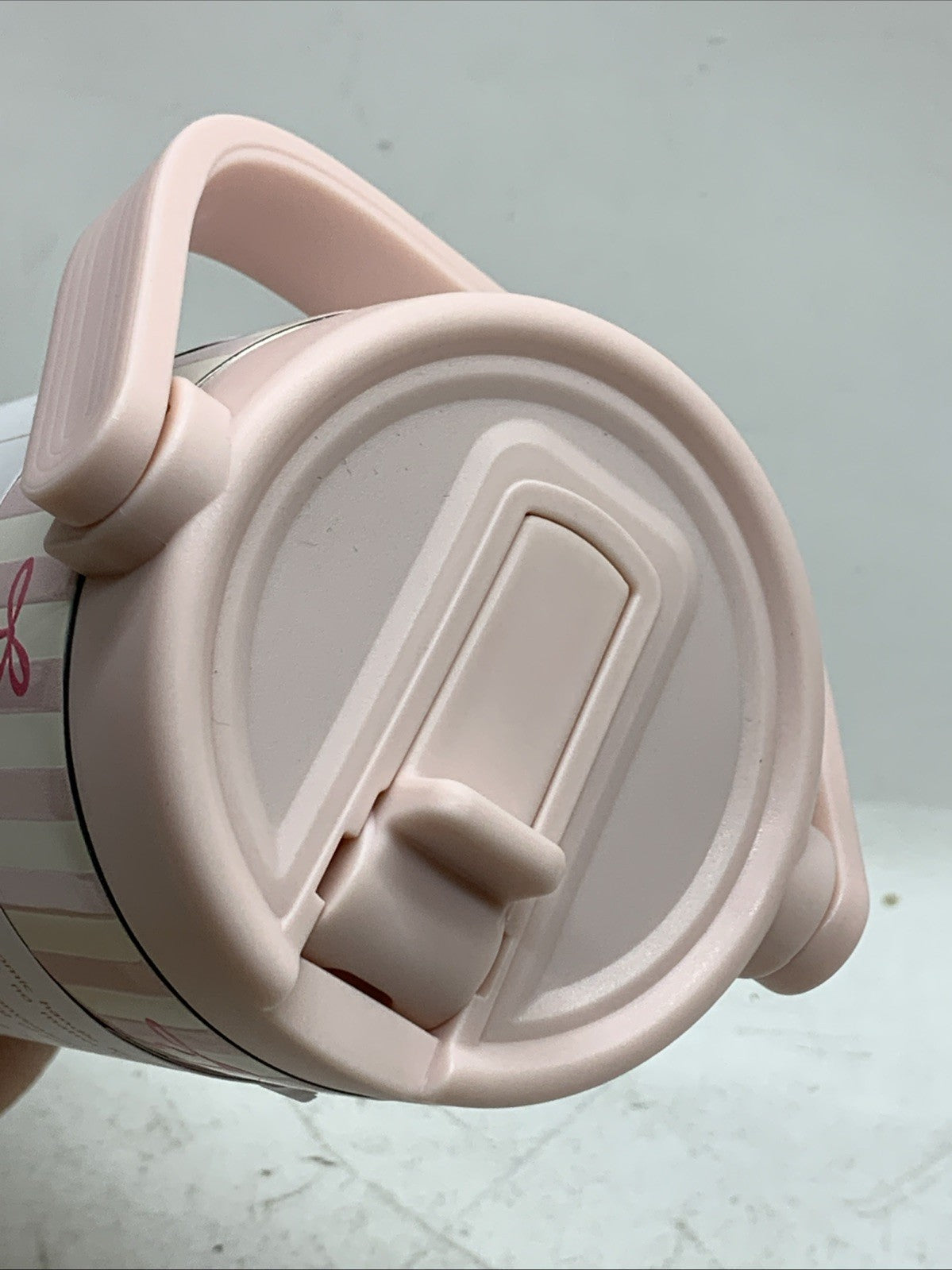 SANDJEST Bow Stainless Steel 30oz Beverage Water Tumbler w/Flip Straw & Handle