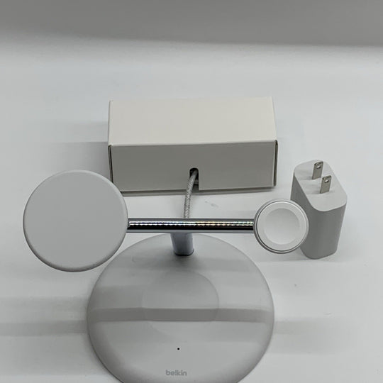 Belkin BoostCharge Pro 3-in-1 Magnetic Charging Stand (Qi2 and MagSafe) - White