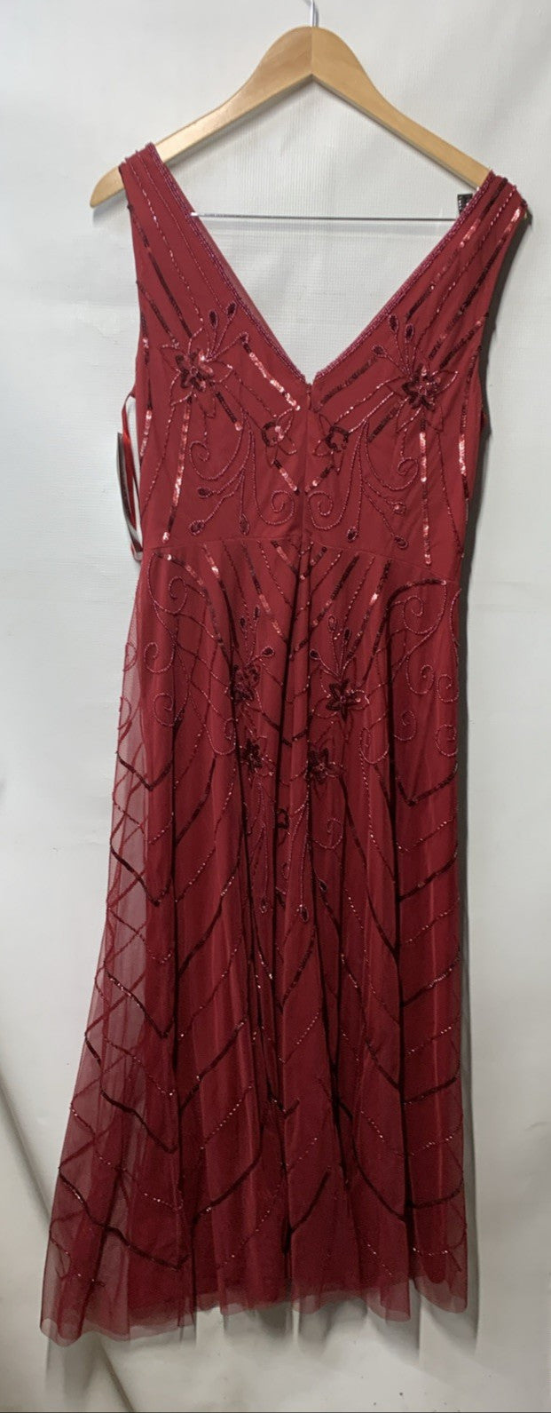 Adrianna Papell Women's Beaded Mesh Dress Cranberry Size 8 Sleeveless V-neck