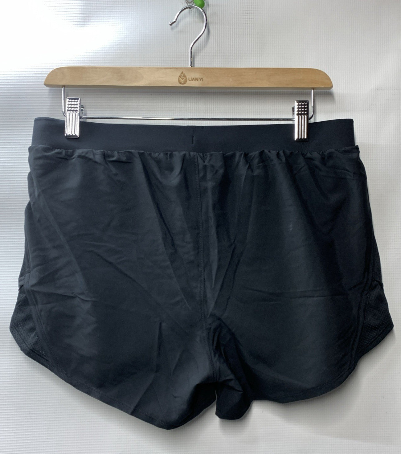 Under Armour Womens Fly by 2.0 Running Shorts Size M Black Loose 1350196 Pull On