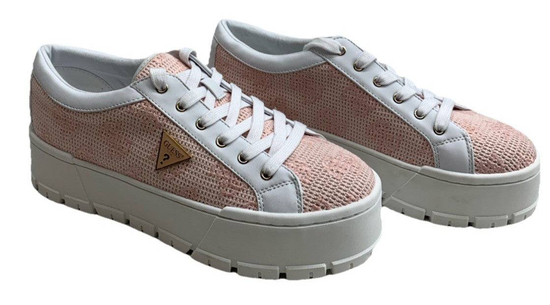 GUESS Tesie Women's Lace-Up Shoes GWTESIE2 Size 11M Chunky Platform Sneaker Pink