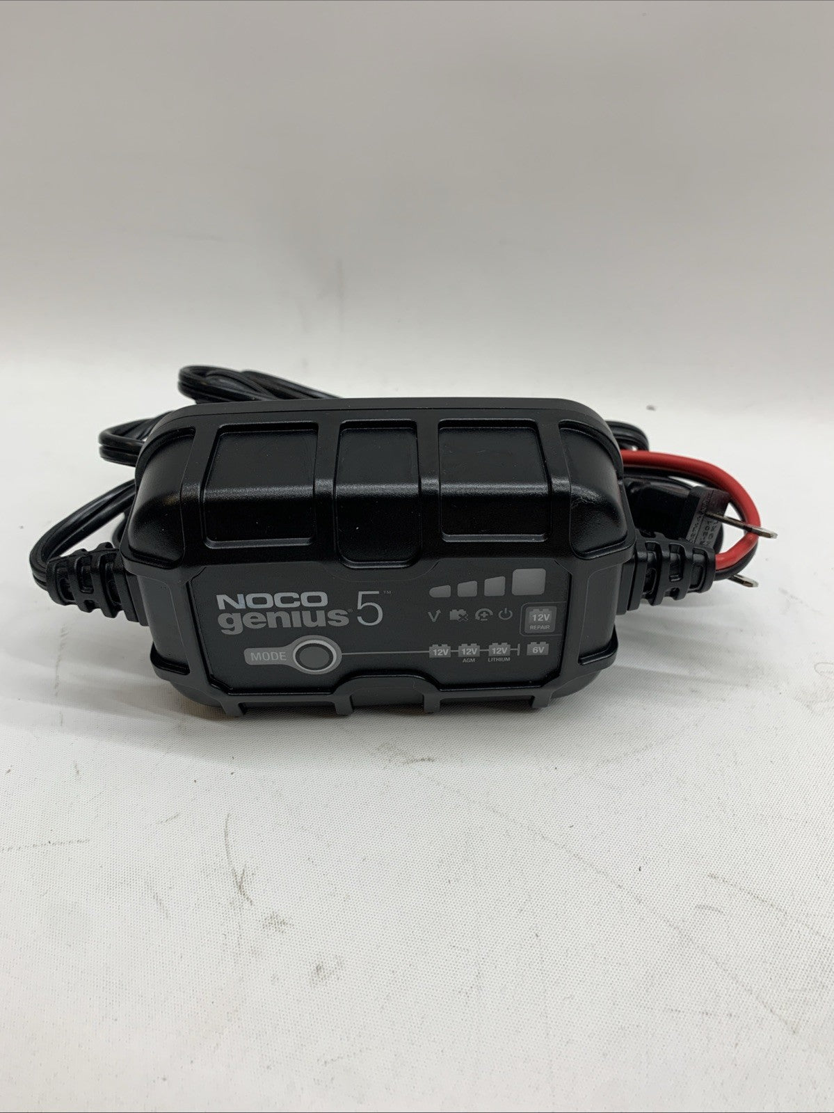 NOCO GENIUS5 Battery Charger Automatic Maintainer, Trickle Charger & Desulfator