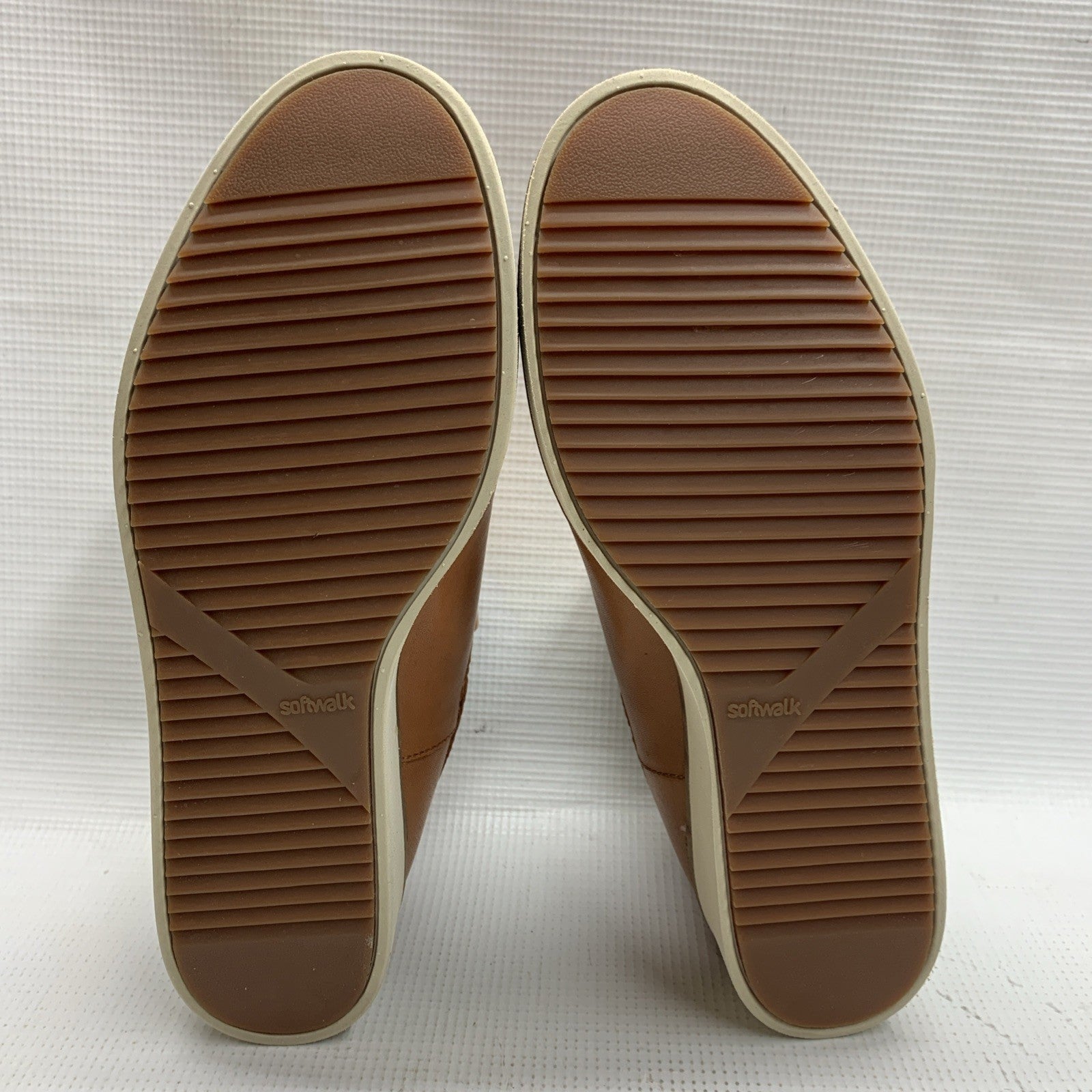 Softwalk Woodbury S2260-215 Women's Leather Ankle & Booties Boots Size 6.5M