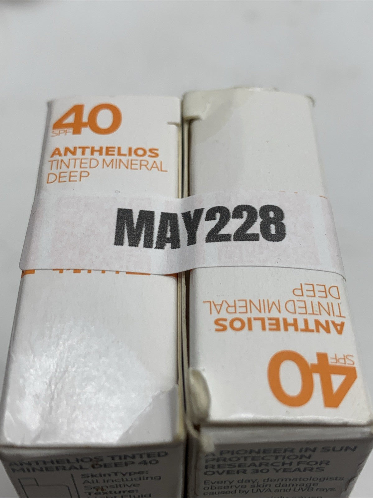 La Roche-Posay Anthelios Tinted Mineral Light Fluid Sunscreen 1.7floz - 2 Pack