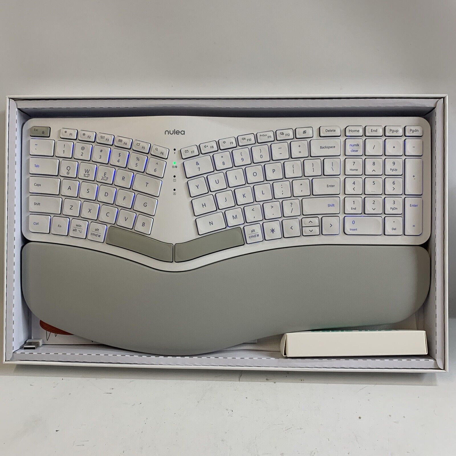 Nulea Ergonomic White 2.4G Wireless/Bluetooth Keyboard RT05 QWERTY Ergonomic