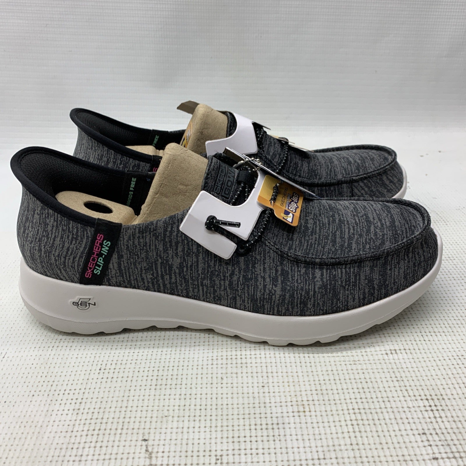 Skechers GoWalk Joy Ibis Women Athletic Sneaker Hands Free Slip-in 124646 Size 8