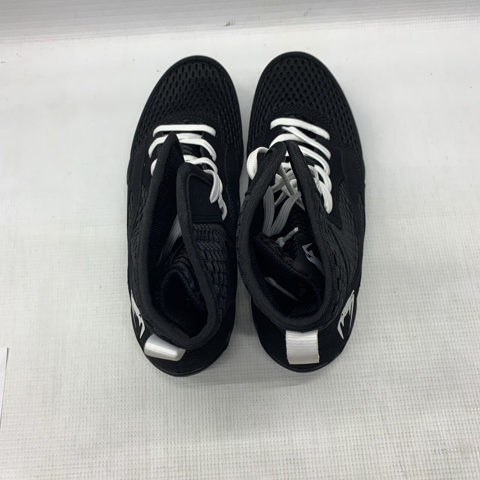 Venum Contender Men’s Size 9 High Top Boxing/MMA Shoes Blac0/wht Mid-cut Lace-up