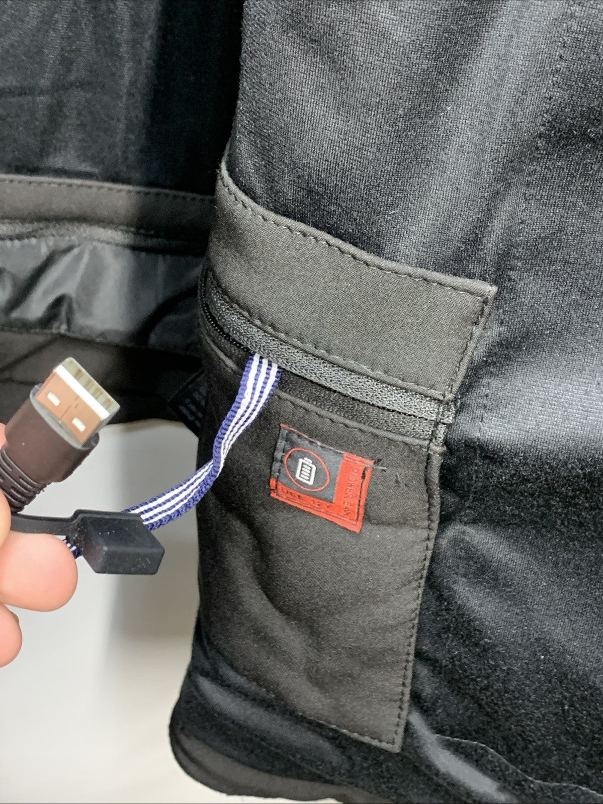 Mens Heated Jacket with Detachable Hood Waterproof Winter Outdoor Size 3XL Black