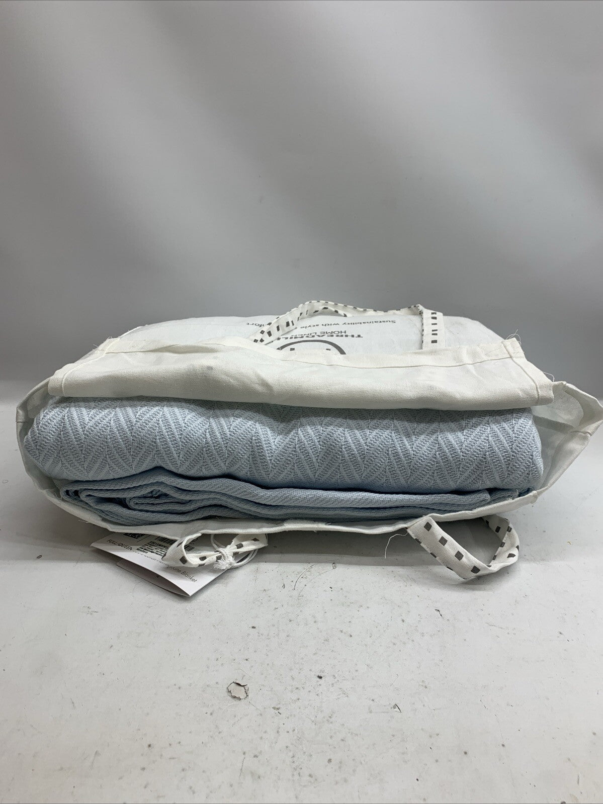 Threadmill Queen Blanket 100% Cotton Herringbone Pattern Light Blue Cozy Lightwe