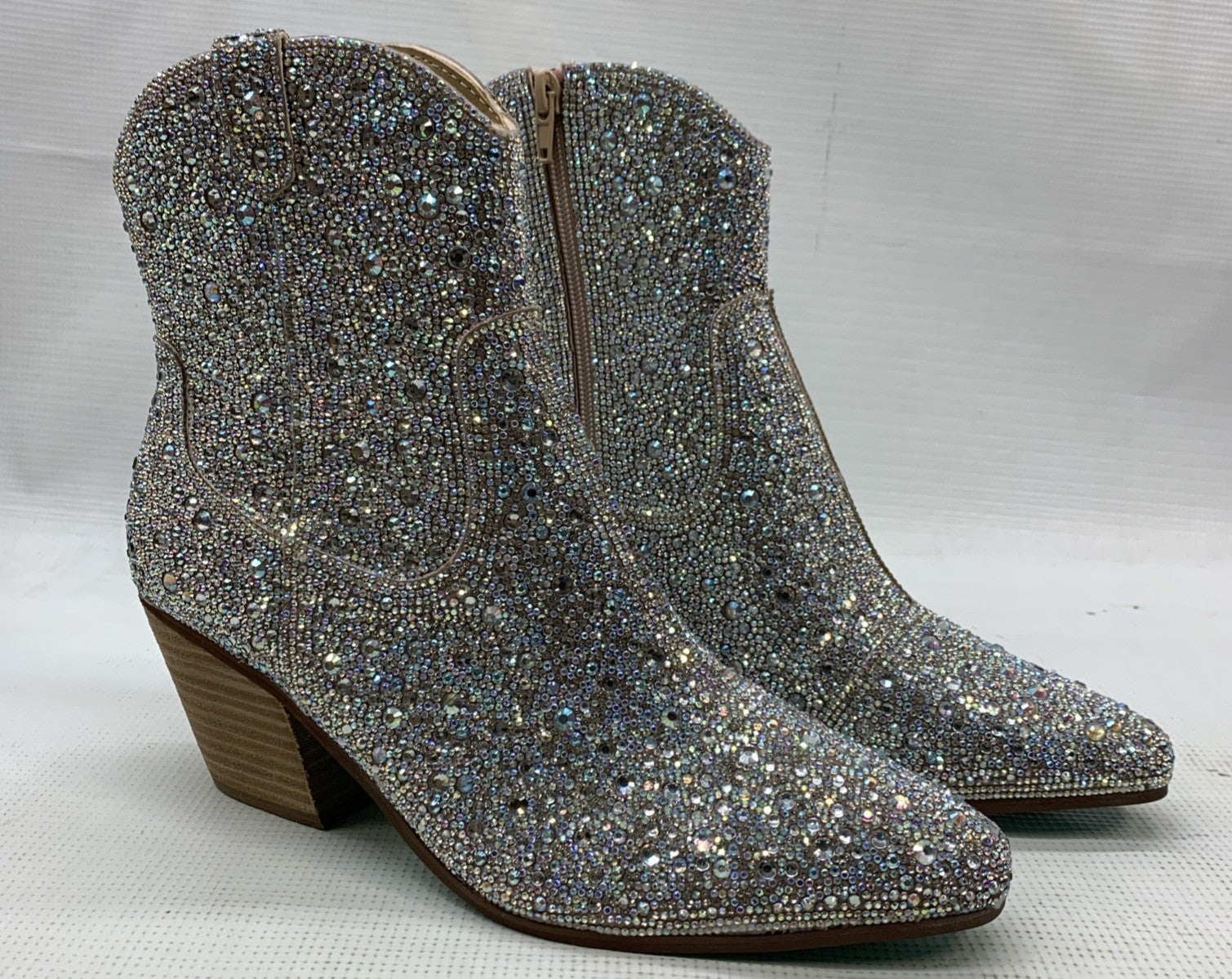 Betsey Johnson Women’s Emory Rhinestone Ankle Side Zipper Bootie SB-DIVA 8.5W