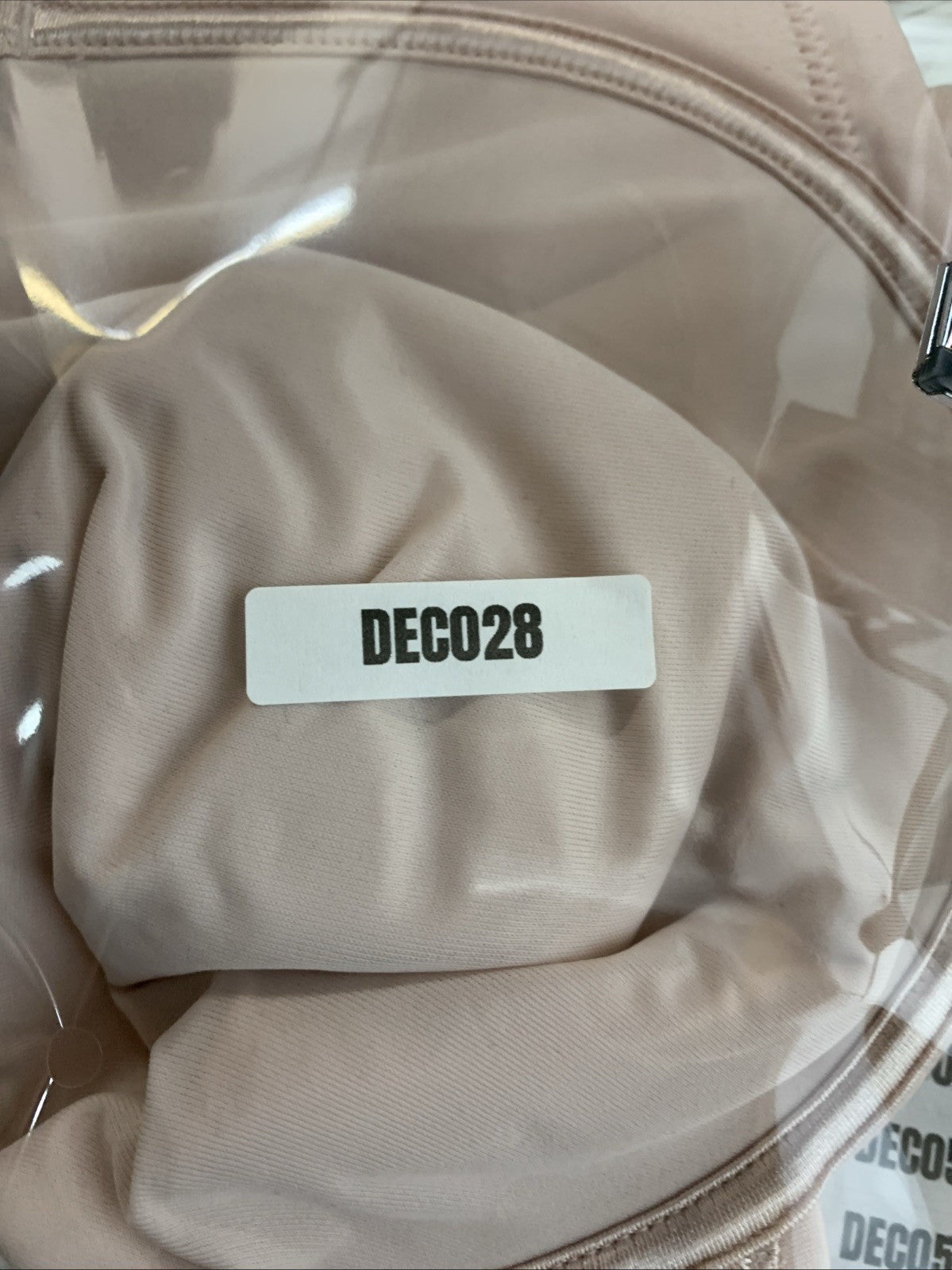 Vanity Fair Women's 76080 Beauty Back Full Figure Smoothing Minimizer Bra 34G