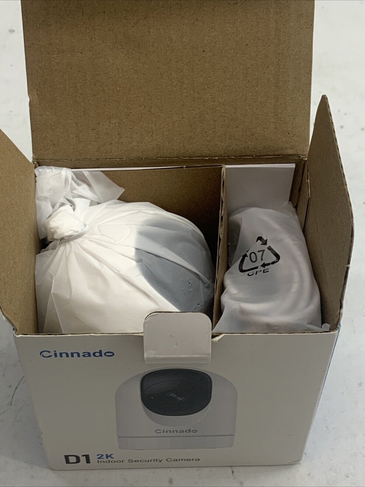 Cinnado Security Camera Indoor-2K 360° Wifi Cameras Home Monitor Security White