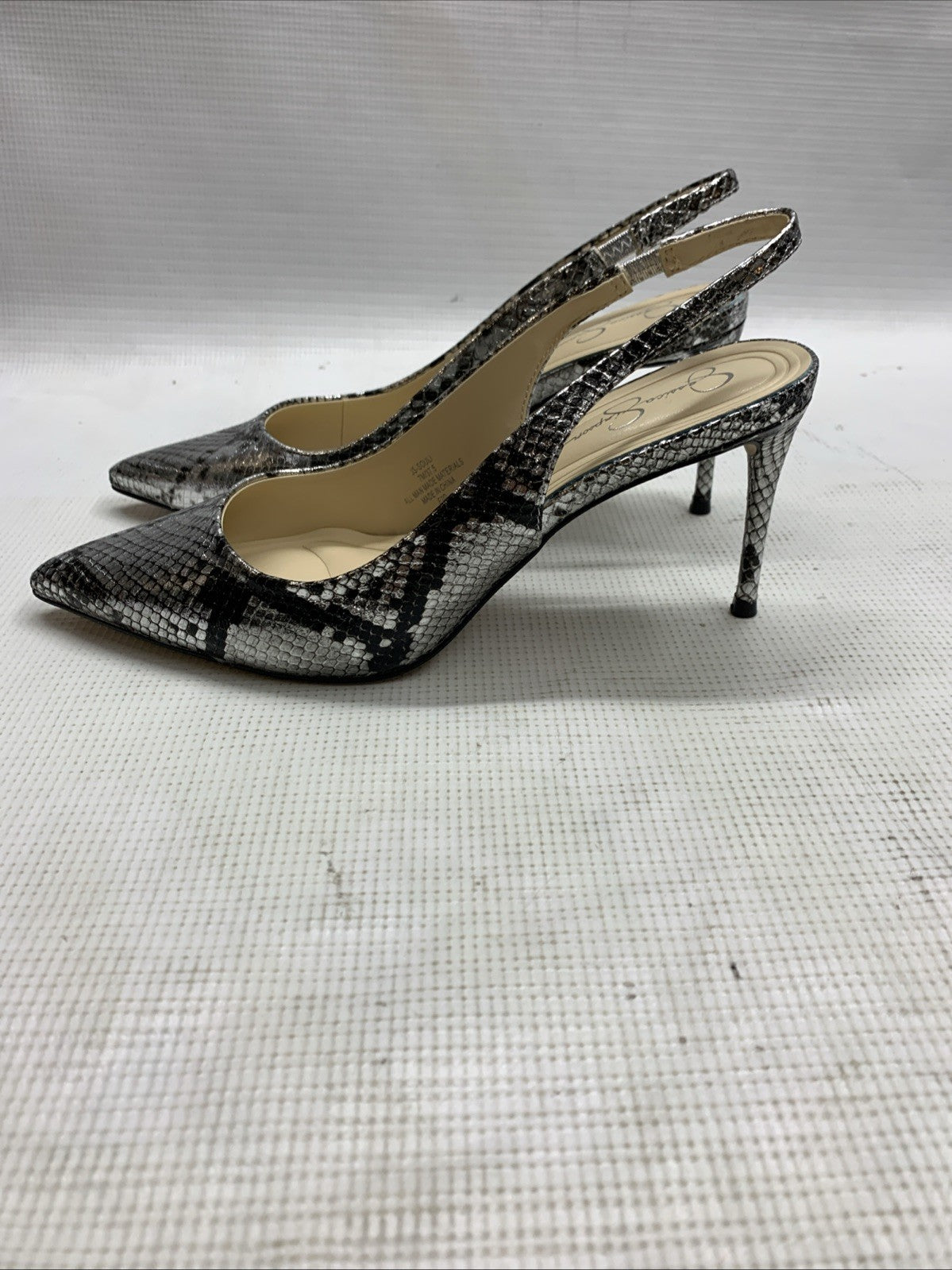 Jessica Simpson Women's Souli Sling Back Lux Metal Snake Heel Size 7 Chrome
