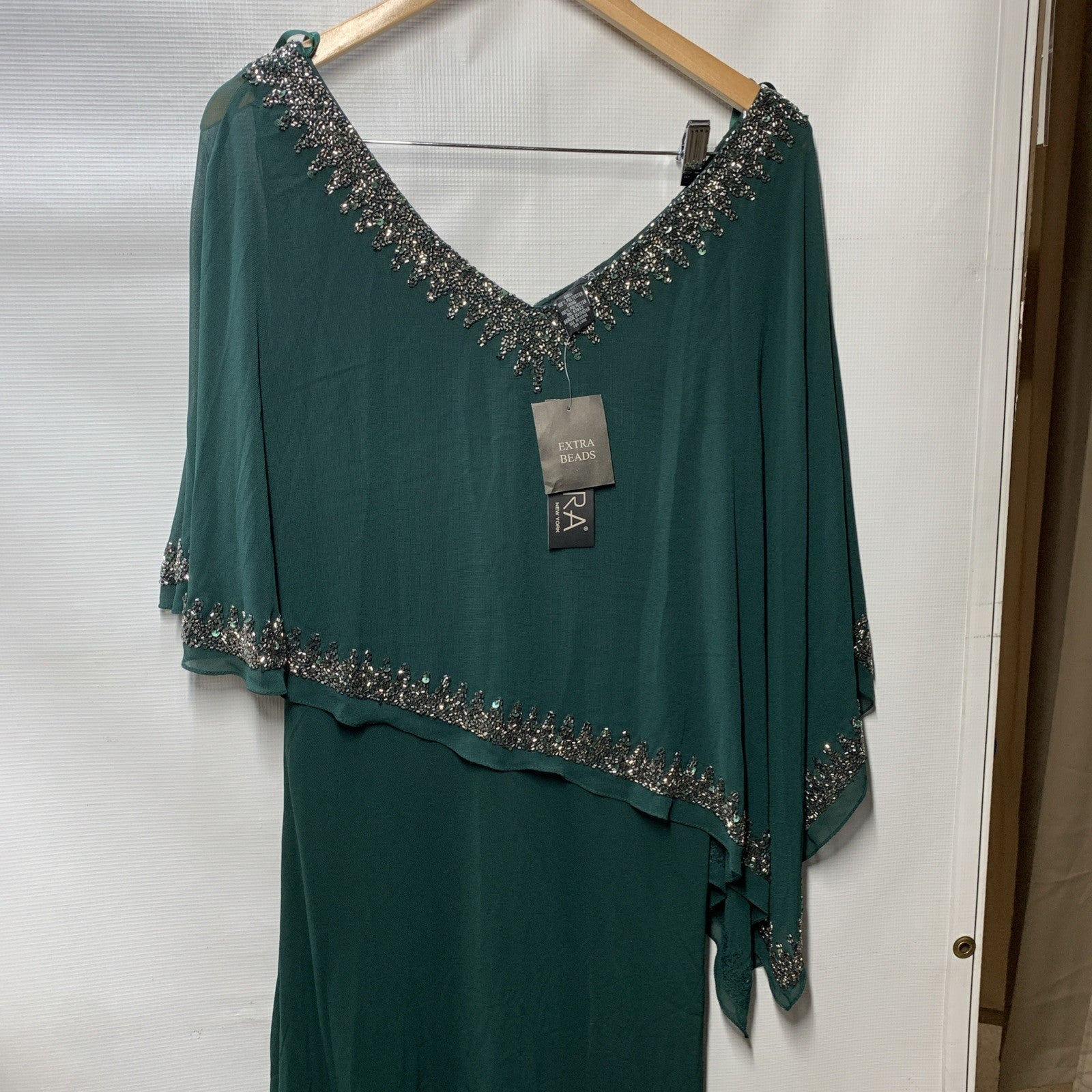 J Kara womens Embellished Overlay Gown Formal Dress Green V-Neck Pull-on Size 10