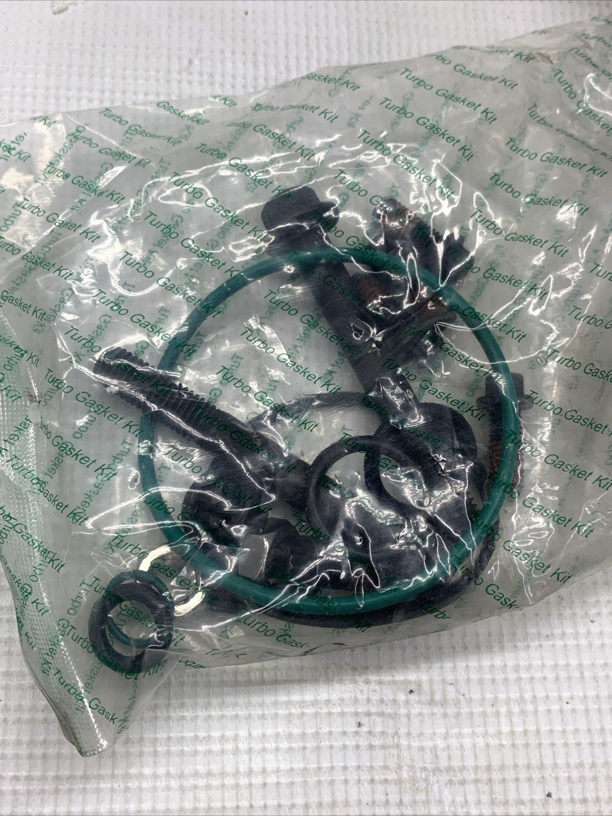 A-Premium 1999-2003 Ford F-350 Super Duty Turbocharger GTP38 Model R062421219