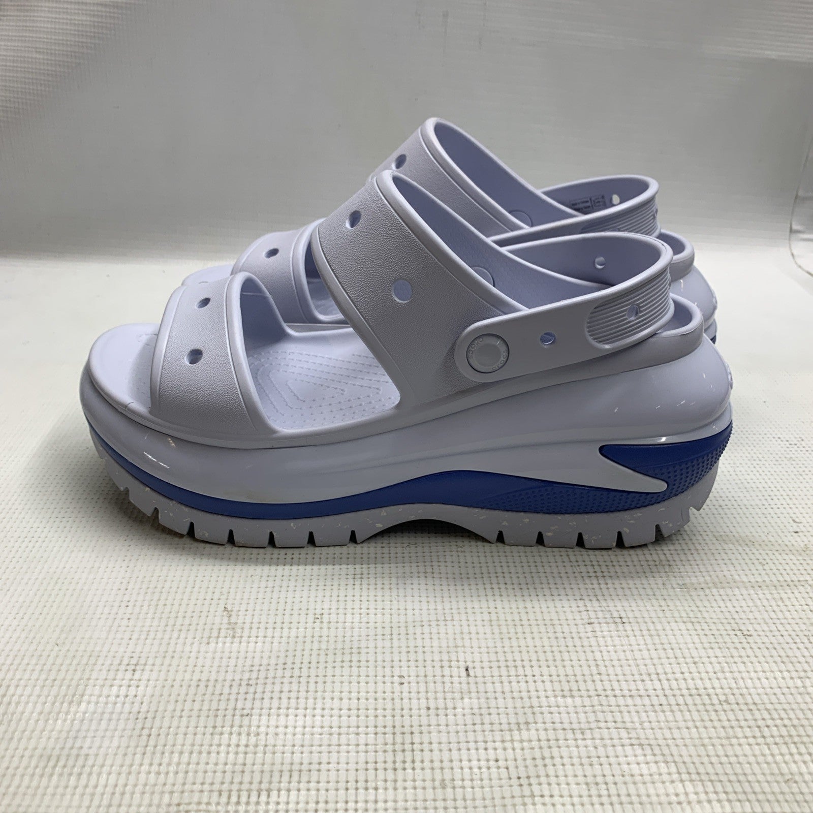 Crocs Classic Mega Crush Platform Sandal White Blue Unisex-Adult Women 9 Men's 7