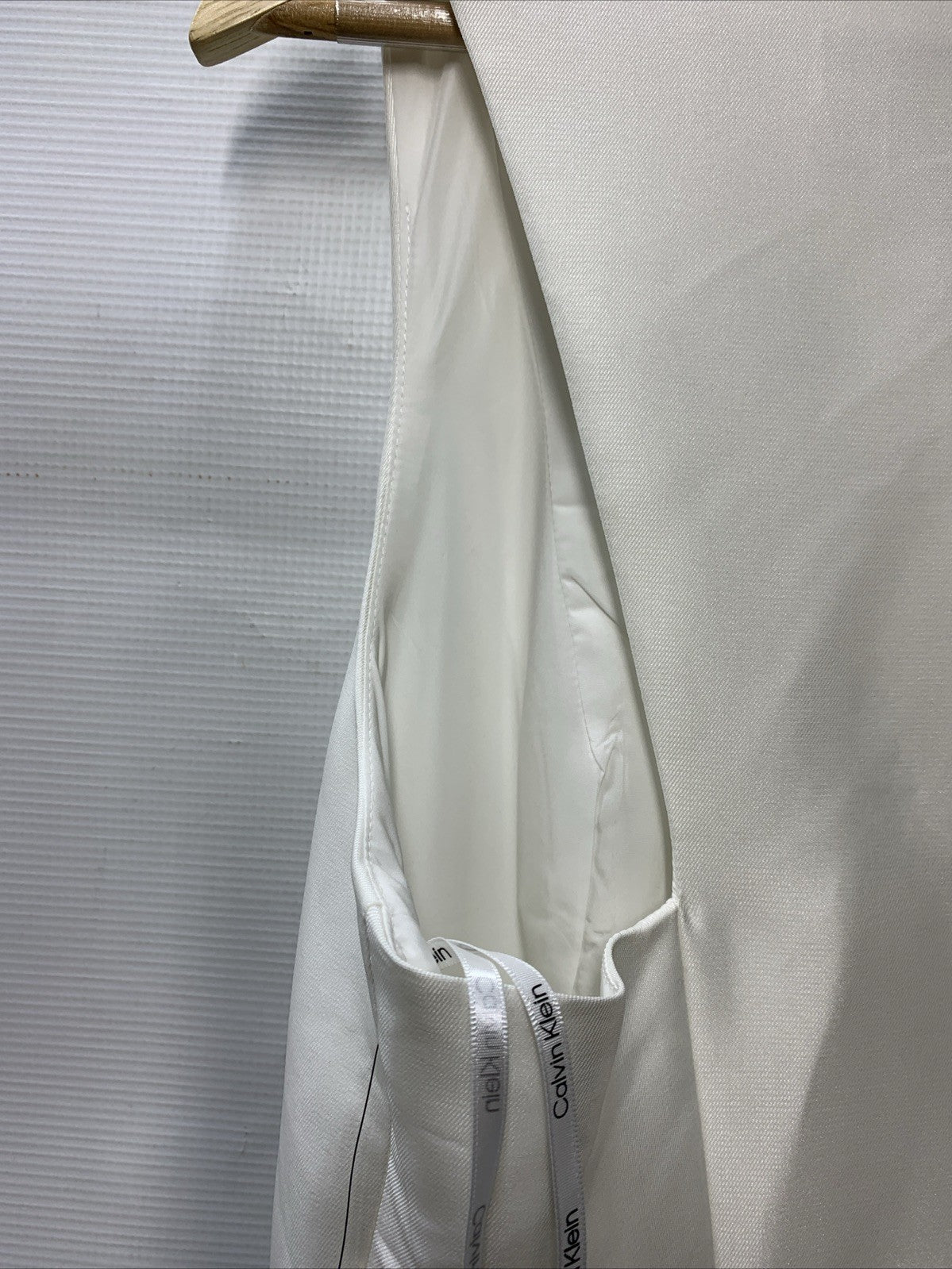 Calvin Klein Women's Sleeveless V-neck High Low Dress White CD7B144P Size 10